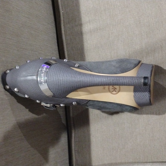 Michael Kors Peep Toe Gray Suede Booties with Silver studs. - Picture 2 of 4